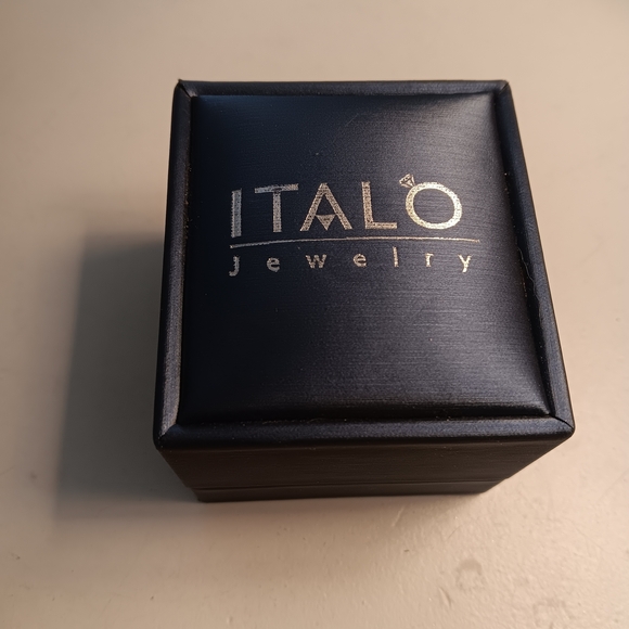 Elegant Silver Women's Ring Set - Picture 7 of 7